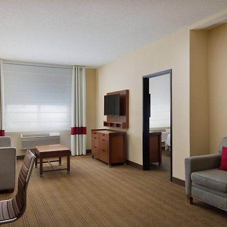 Four Points By Sheraton Portland East Fairview Esterno foto