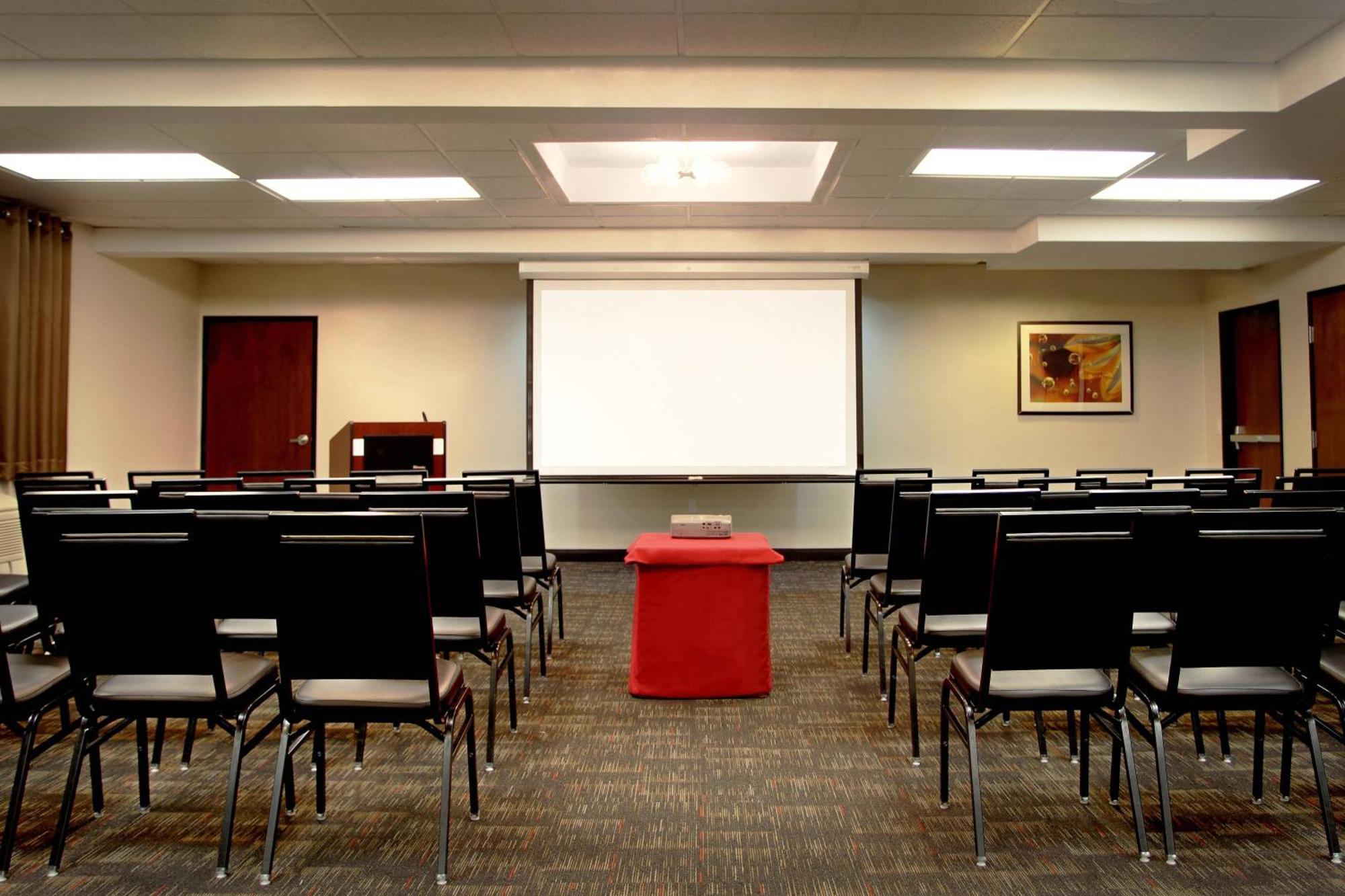 Four Points By Sheraton Portland East Fairview Esterno foto