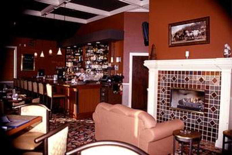 Four Points By Sheraton Portland East Fairview Esterno foto