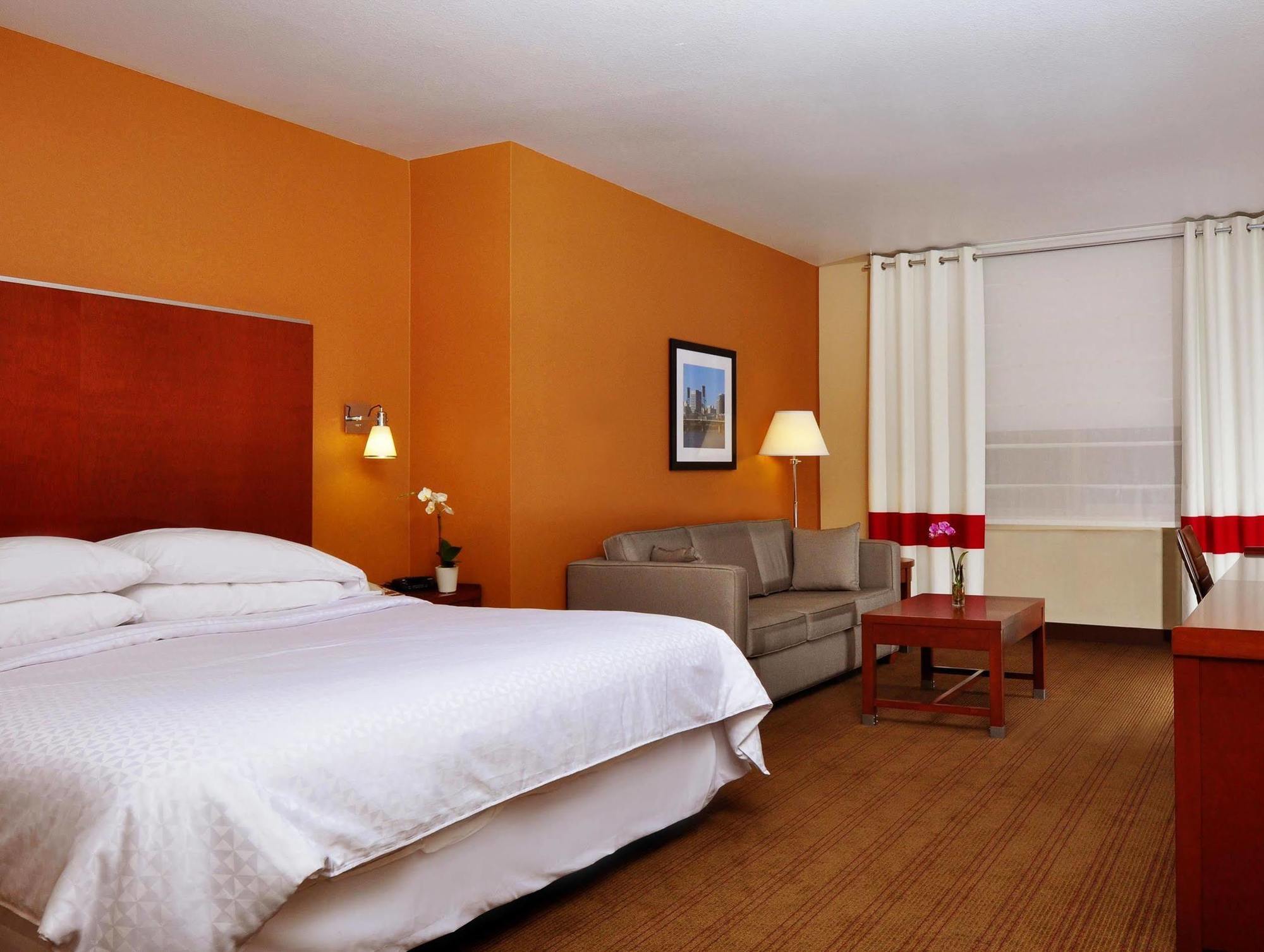 Four Points By Sheraton Portland East Fairview Esterno foto