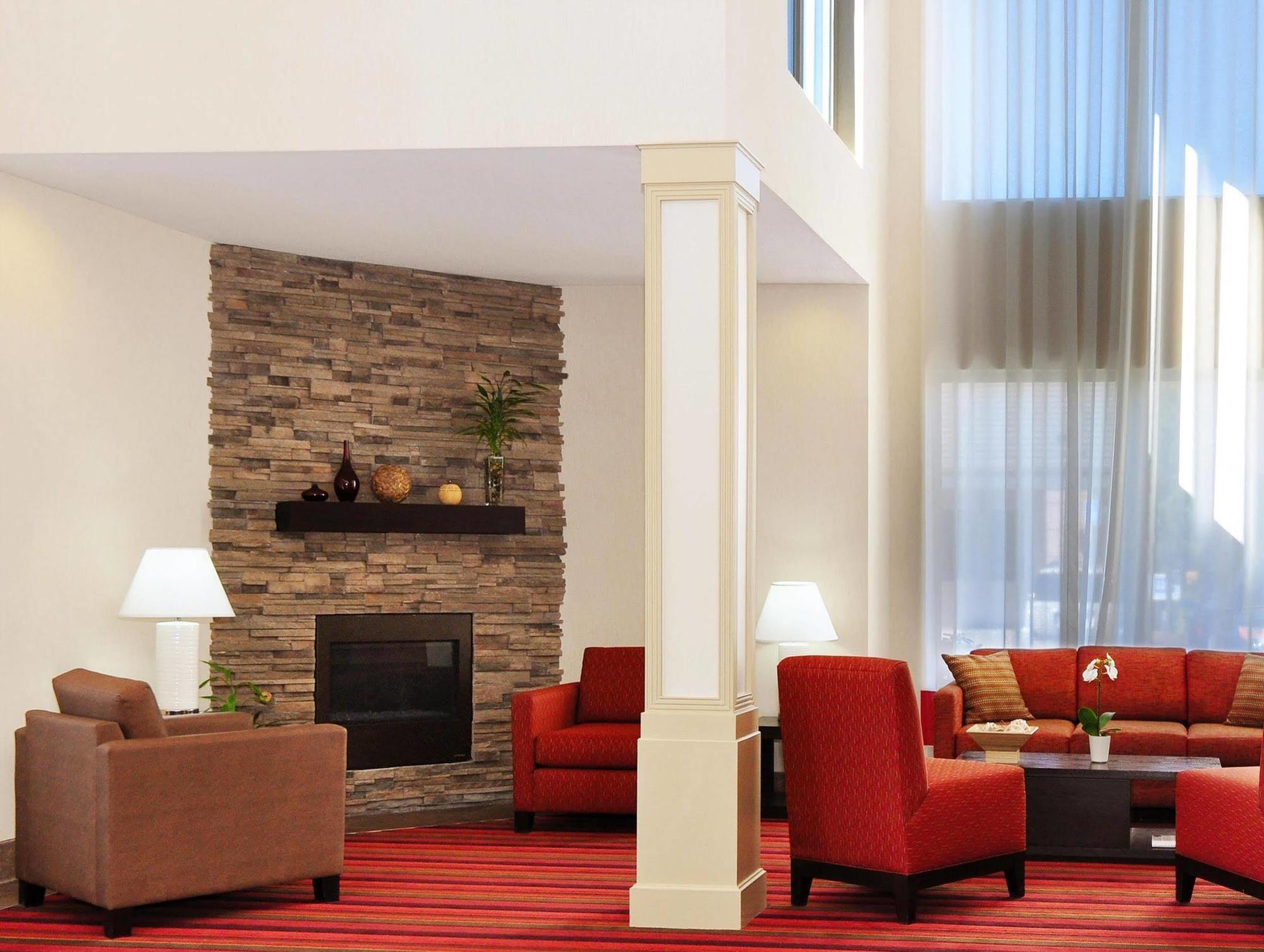 Four Points By Sheraton Portland East Fairview Esterno foto